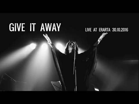 Sian Evans - Give It Away | Unplugged 2016
