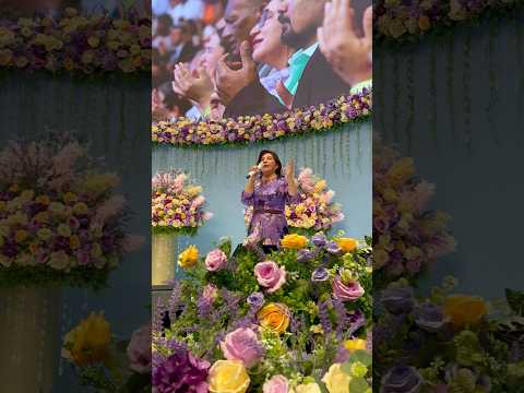 Coro: Toma por favor, mi mano, en Bucaramanga - Hna. María Luisa Piraquive 5 octubre 2025.