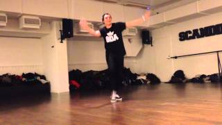 Anton Ewald dance Close Up