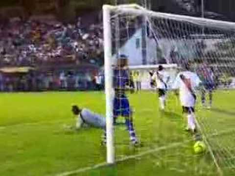 Gol de Morais - www.vasco.com.br