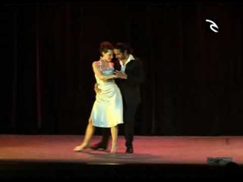  Mazen Kiwan  and  Sigrid Van Tilbeurgh  are  dancing  to  the  tango  "  Siete Palabras  "
