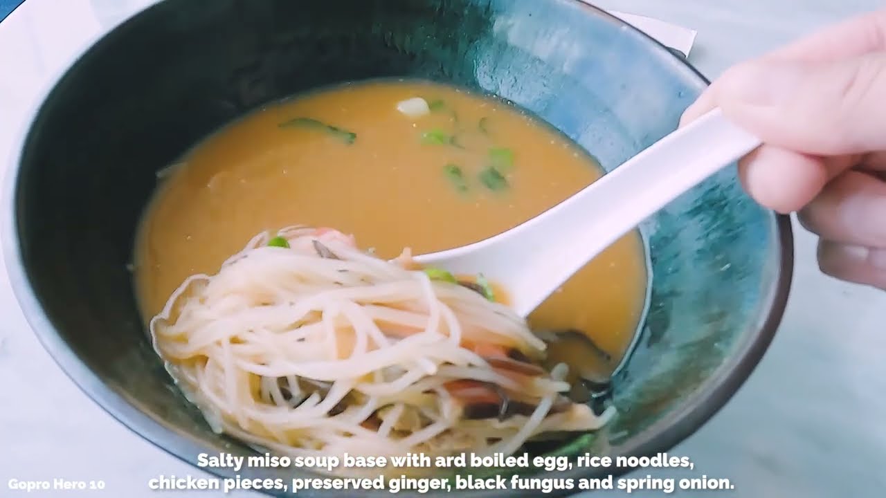 Qantas Airways Domestic Business Lounge thumbnail