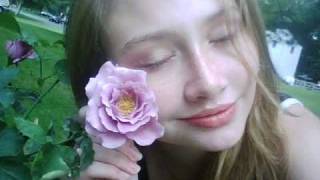 Lauren Moore - Kiss You In Heaven