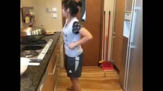 Download lagu Smule Kereta malam yuni vs uki goyang abis mp3