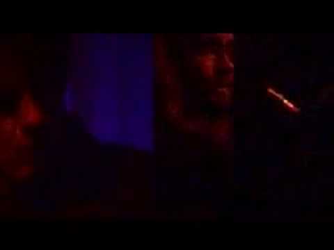 Yvinek "Recycling The Future" Live