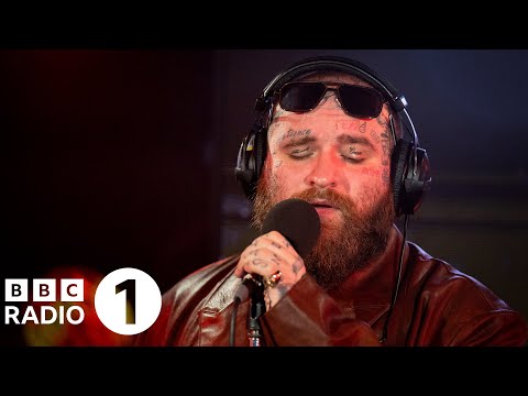 Teddy Swims - Cruel Summer (Taylor Swift cover) in the Live Lounge