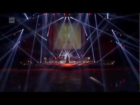 Leona Lewis - Art On Ice (Tour 2013)