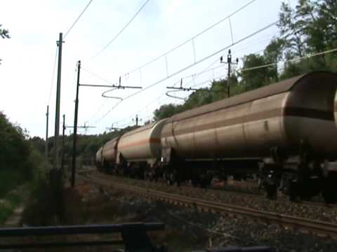 Treni merci in curva