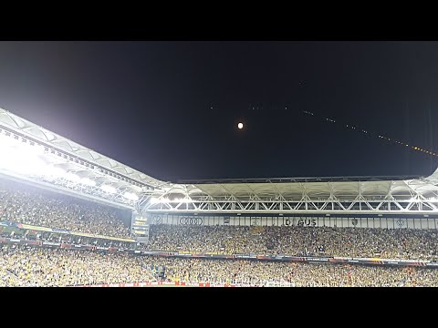 Fenerbahçe - Karagümrük maç öncesi harika tribünler. (9.10.2022) Maç sonu 5-4