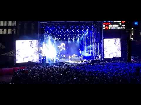 Juha Tapio feat Samuli Edelman Elossa 6.8.2022 Tampere