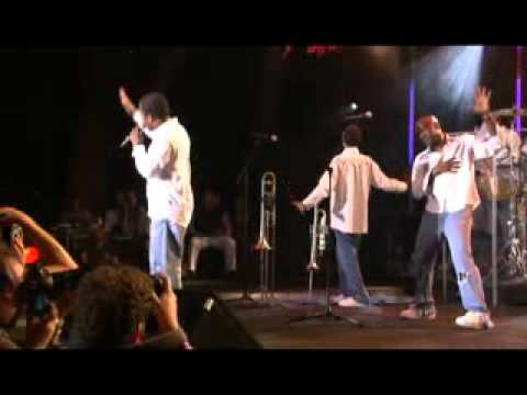 Kool and The Gang - Too Hot - Montreux 2009