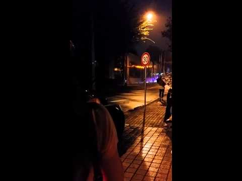 140824 SJM Henry walk out SM building Henry離開公司