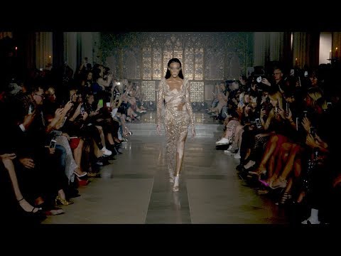 JULIEN MACDONALD London Fashion Week Spring/Summer 2019