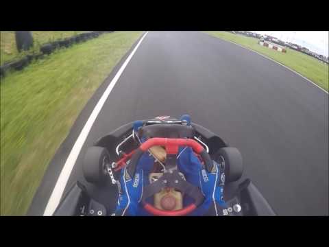 Club 100 Quadrant Series 2017- Ellough Park- Round 5 Race 4