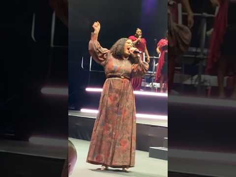 Mpumi Mtshweni | Thath indawo Yakho Jesu ft Spirit of Praise 9