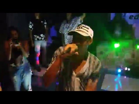 MC GIGANTE NO BAILE DA LIGA DO FUNK