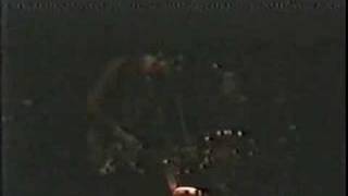 Blonde Redhead - Oh James (live)