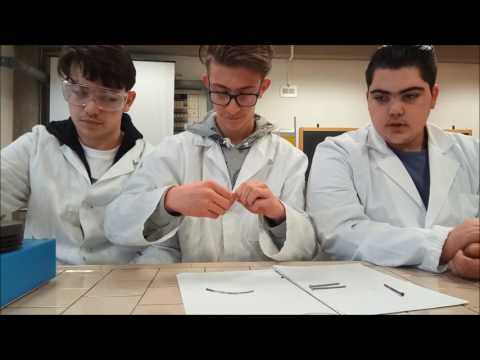 Prendere unanalisi del sangue su helminths Medicine per eliminazione di vermi alla persona