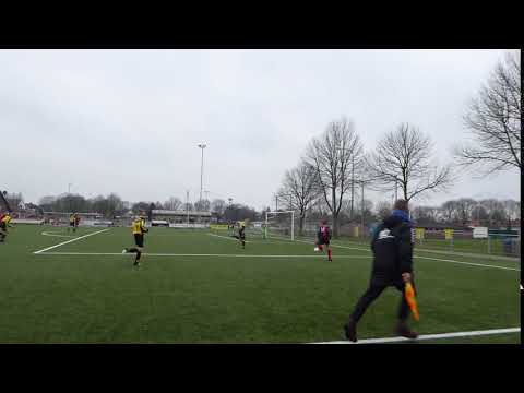 Oefenwedstrijd tegen Theole. Doelpoging Tijn