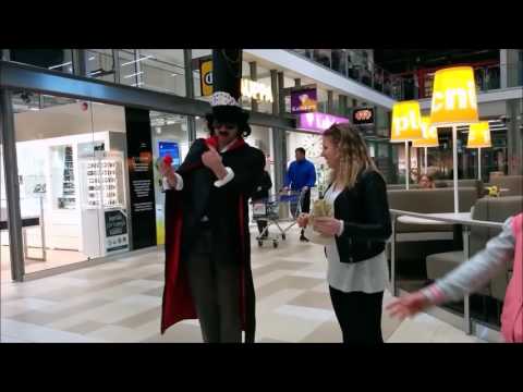 Taikuri kusee housuun(reup)