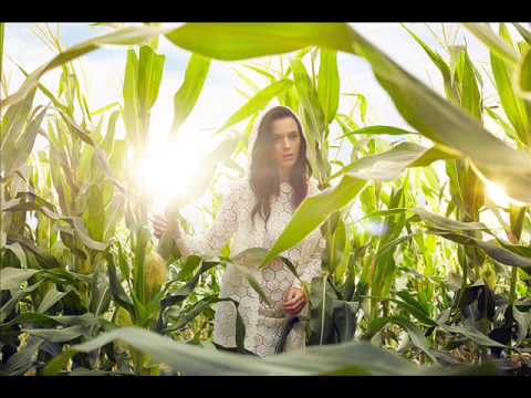 Katy Perry - Walking On Air (Audio Version)