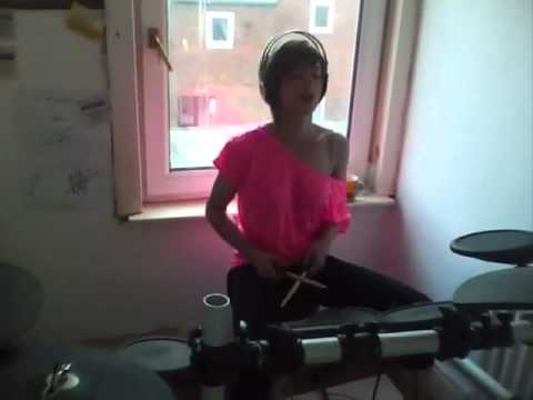 Robbie Williams - Let me entertain you (Drum cover by Kayleigh Rogerson) video thumbnail