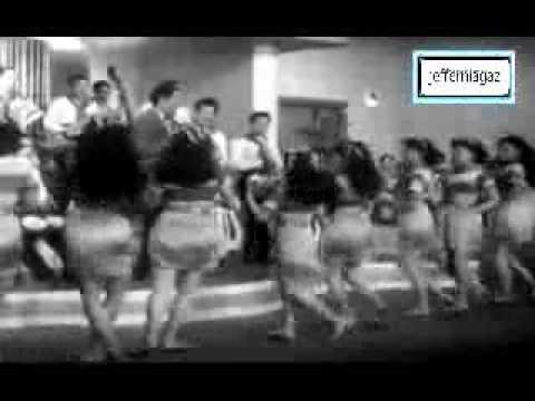 OST Ibu 1953  - P Ramlee meniup trumpet lagu mambo...