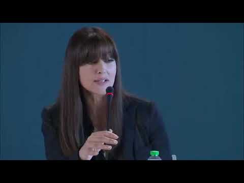 Monica Bellucci Gaspar Noé   Irreversible   76 Venice Film Festival 4