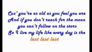 Jessie J - Stand Up Lyrics