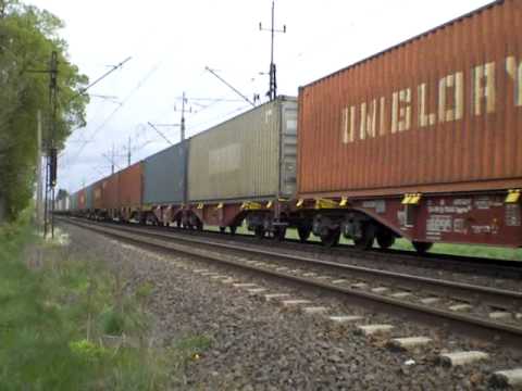 KOLEJOWY HIT !!! EU07-523 z kontenerami w starym malowaniu PKP Cargo!