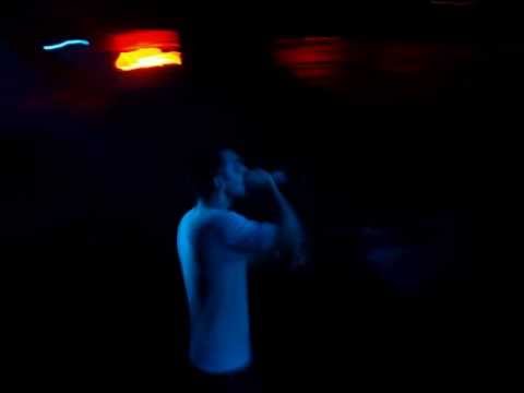 Μάνι- Ακυκλοφόρητα