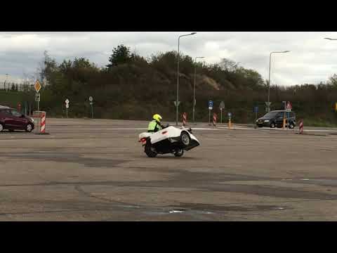 Bmw K1112 with EML Speed 2000 sidecar.