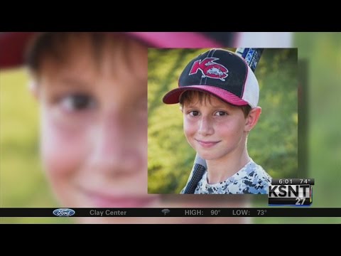 Police: Kansas boy suffered fatal neck injury on waterslide