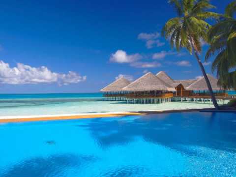 download lagu mp3 mp4 Paul Hardcastle Echoes Rising, download lagu Paul Hardcastle Echoes Rising gratis, unduh video klip Paul Hardcastle Echoes Rising