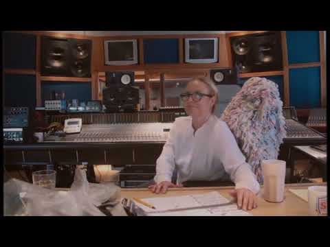 Søs Fenger - Når Sneen Falder (Official Music Video)