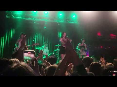 Lyn Lapid - Pick Your Brain. Live at Brighton Music Hall in Boston (01/31/2024).