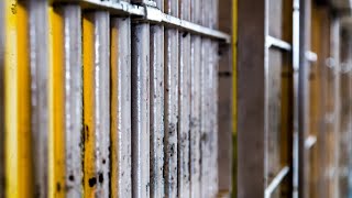 Sheriff: 5 inmates, 2 corrections officers taken to hospital after possible fentanyl exposure in Lic