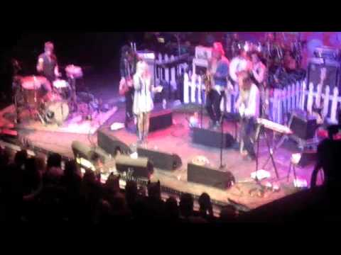 The Asteroids Galaxy Tour open for Katy Perry