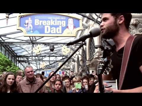 Passenger - Let Her Go (Live, Busking in Dublin) (Passenger - Let Her Go (Live, Busking in Dublin))