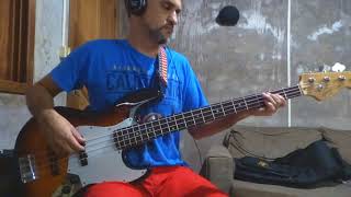 No fundo do quintal da escola - Baixo