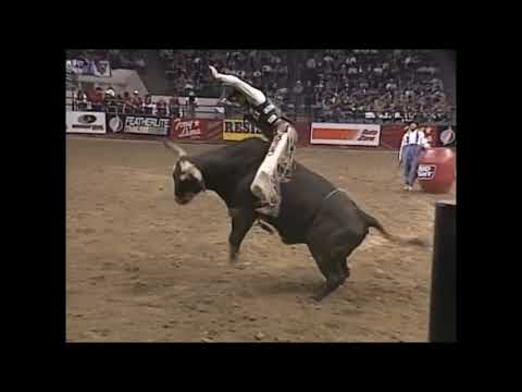 Michael Gaffney vs Bad Moon - 00 PBR Cleveland (86 pts)