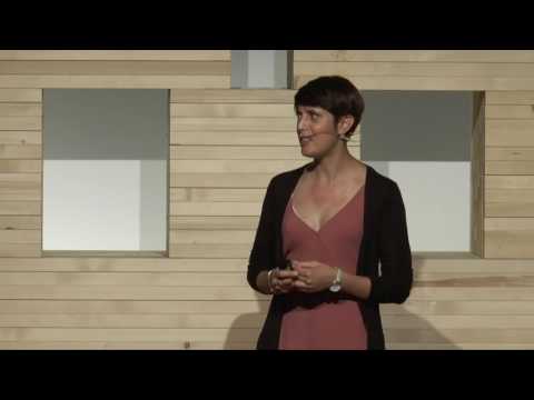 How to live your unpredictable life after cancer, with curiosity | Cristina Tringali | TEDxVarese