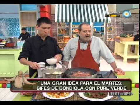 Bifes de bondiola con puré verde