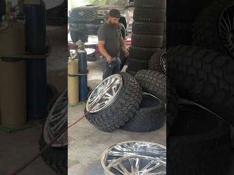 Stretching a tire on a 26x14 wheel #shorts #stretch #stretchedtire #fire #26x14