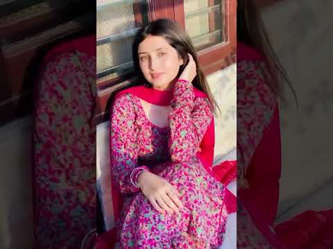 Insta Reels shorts tiktok beautiful girl dance sexy saree hot bhabhi viral video backless saree suit