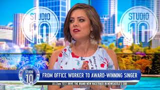 Award-Winning Singer Amber Lawrence | Studio 10