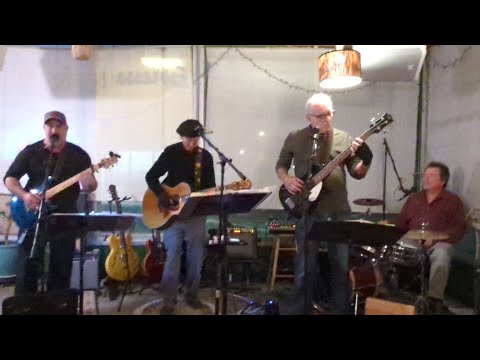 The Tré Fabs @ Chit Chat Cafe Pacifica on 2024-11-23.