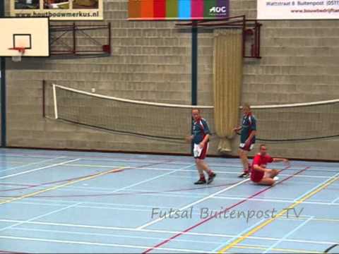 Futsal Buitenpost 1 - De Herauten 2 deel 2.wmv