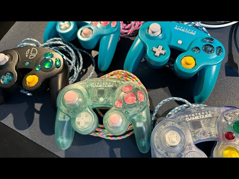 A Look At My Custom Gamecube Controllers