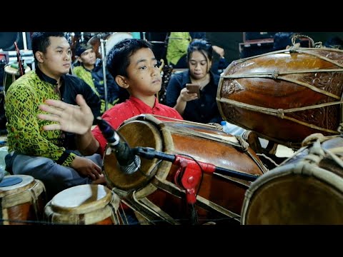 PENGENDANG CILIK  SKILLNYA LUAR BIASA "PODHANG KUNING" // KMB